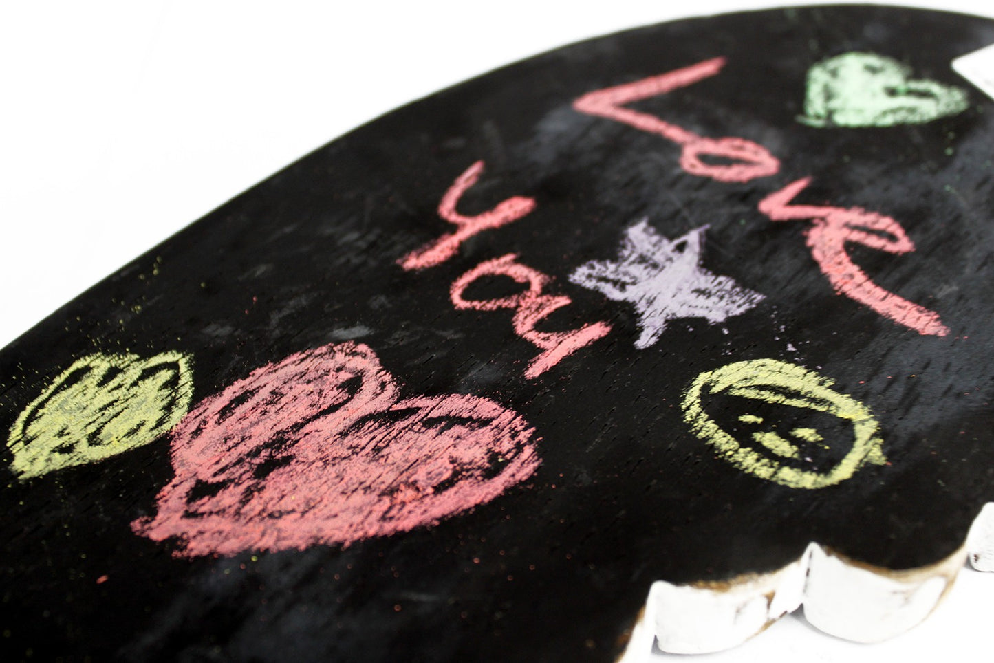 31cm double angel wing decoration in whitewashed wood – hand-carved in Bali with chalkboard back for personal messages.