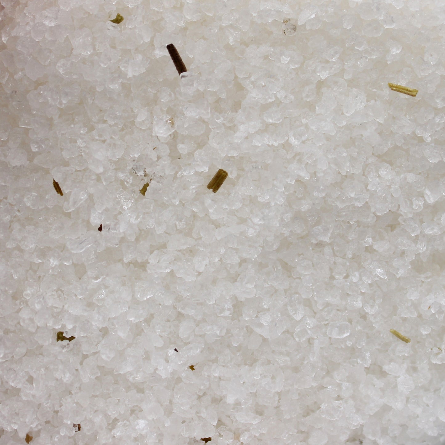 Himalayan Bath Salt Clarity blend with rosemary, clary sage, olive oil, and dried rosemary herbs in a 500g pouch.