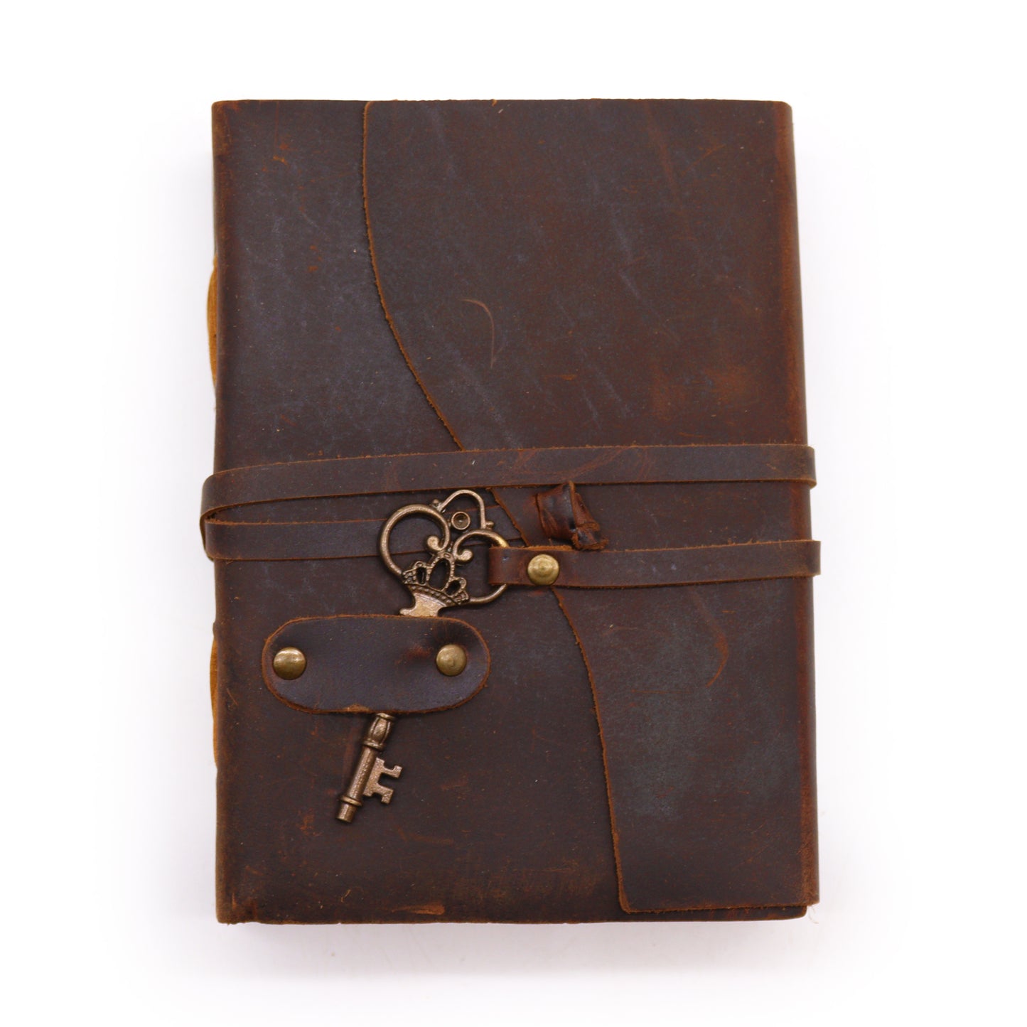 Oiled leather journal with vintage key and deckle pages