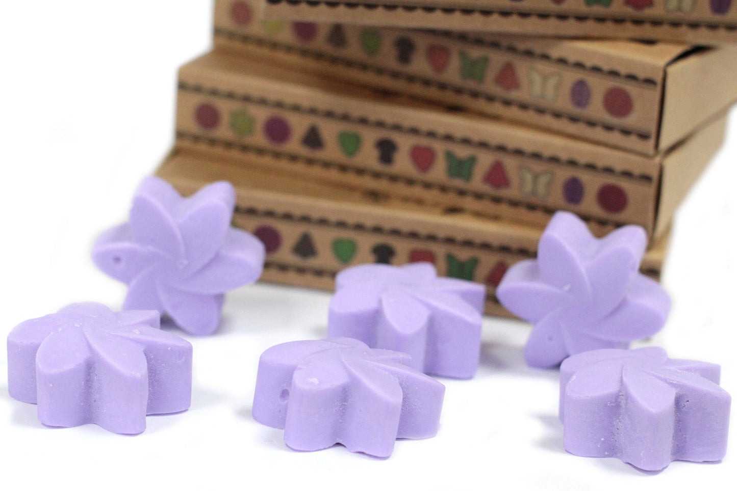 Box of 6 lavender soy wax melts – large luxury melts in cardboard divider packaging