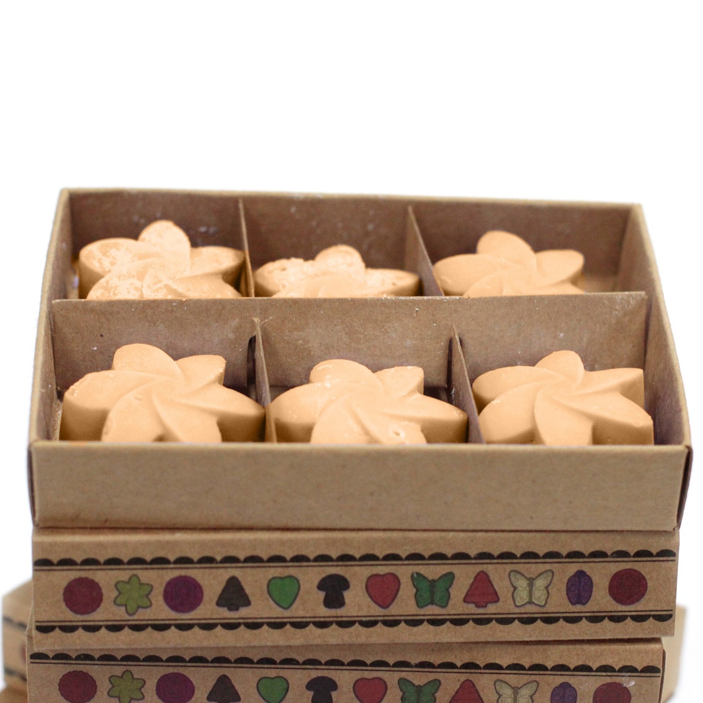 Box of 6 jasmine soy wax melts – large luxury melts with evening floral scent