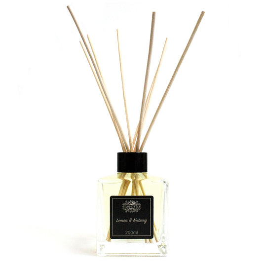 Reed diffuser with Lemon & Nutmeg essential oils – 200ml glass bottle in gift box