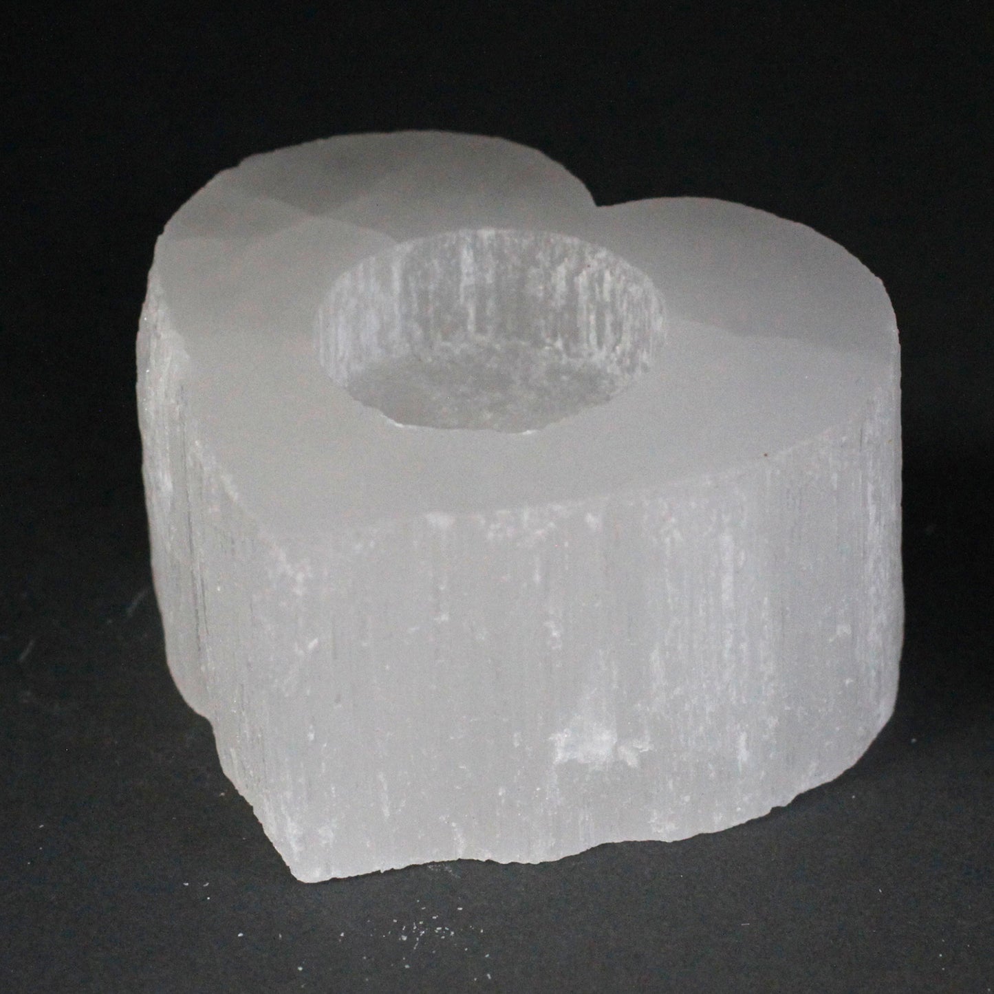 Selenite Heart Candle Holder – polished crystal heart for tea light, 9×8×5cm