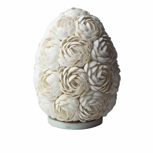 White seashell lamp in oval shape with rose petal design – 20cm, handcrafted in Indonesia, includes LED bulb for soft ambient lighting.

