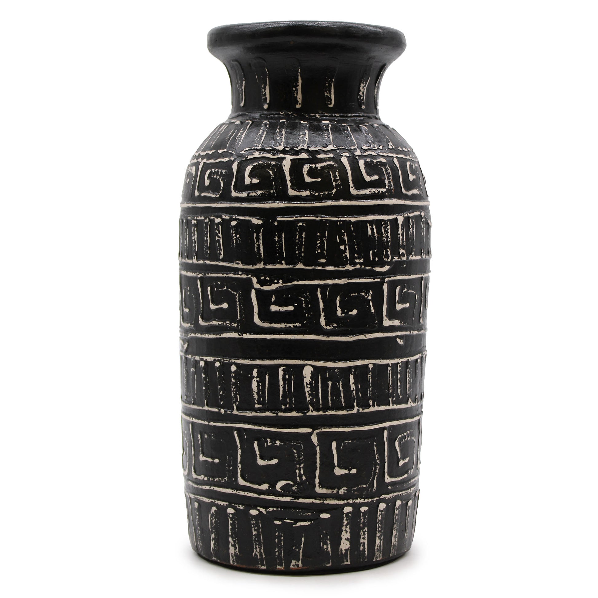 Tall black terracotta vase with straight form and carved Greek pattern – handcrafted in Lombok, ideal for dried floral arrangements.

