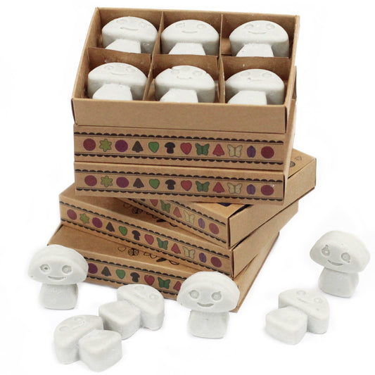 Box of 6 Dark Patchouli soy wax melts – large luxury earthy fragrance

