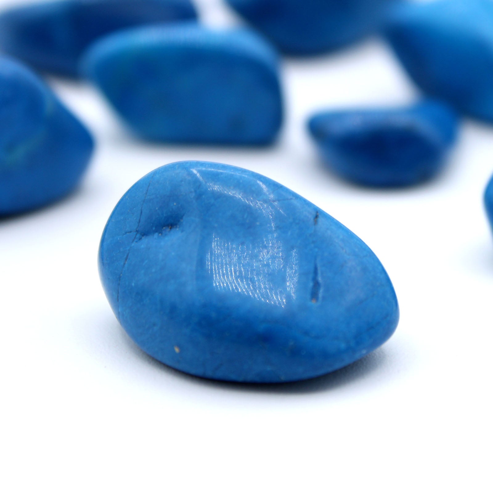 Large tumbled Blue Howlite crystal – soft blue and white stone for calm and communication

