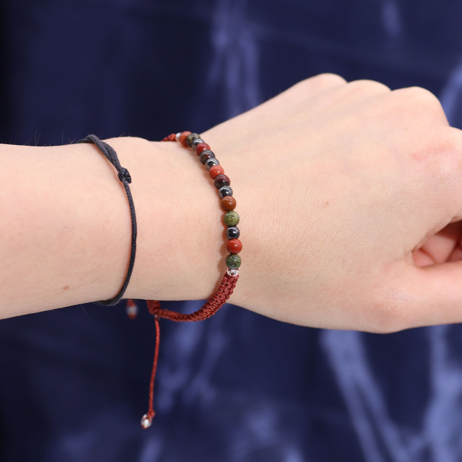Aries Zodiac Crystal Candle with gemstone bracelet, midnight blue jar with constellation and energising crystals
